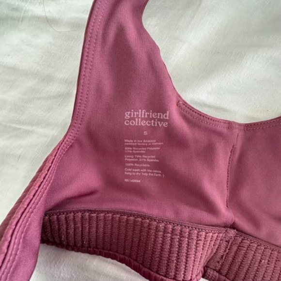 Girlfriend Collective RIB Tommy Cropped Bra (Goji) - Picture 3 of 7